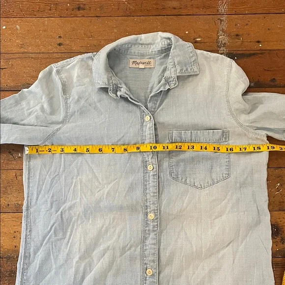Madewell denim button up - Picture 3 of 7